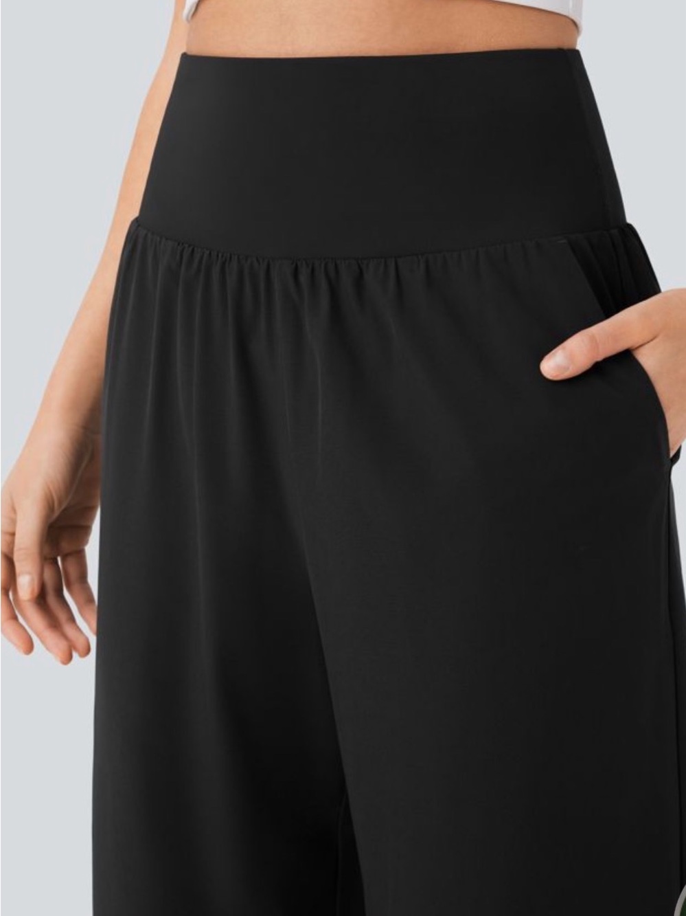 ✨🖤Halara Breezeful™ High Waisted Tummy Control Split Hem Quick Dry Resort
